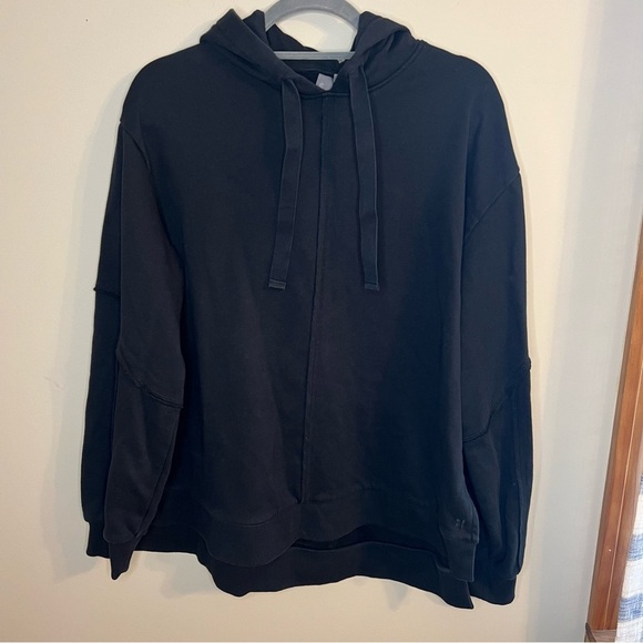 SWEATY BETTY Oversized Drop Shoulder Revive Hoodie Sweatshirt Black 8/M - Picture 3 of 14